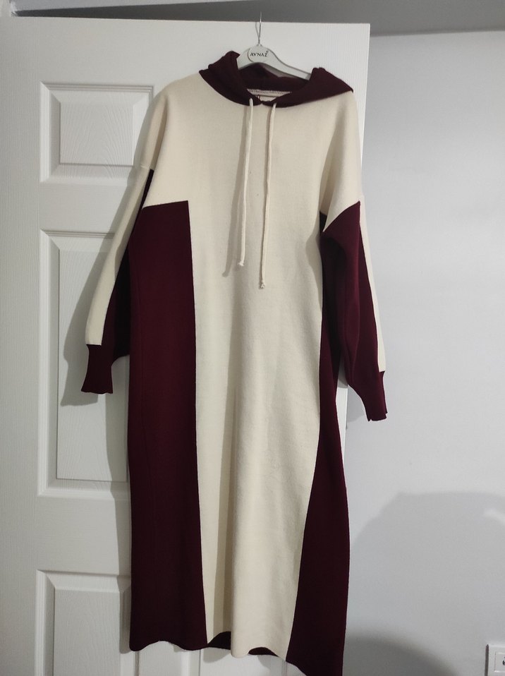 Bordo Kapüşonlu Uzun Triko Elbise - Görsel 3