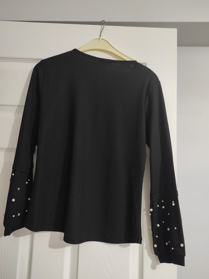 Siyah İnci Detaylı Uzun Kollu Bluz - Görsel 3