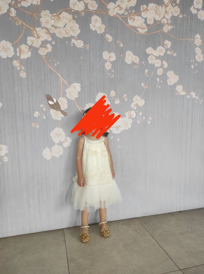 Kız Çocuk Beyaz Nakışlı Fırfırlı Elbise - Görsel 3