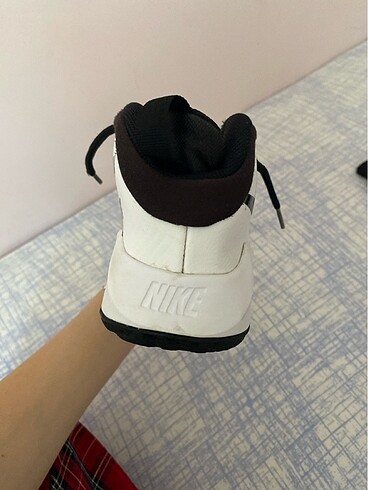 38 Beden beyaz Renk Nike ayakkabi 38