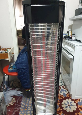 Luxell 1800W Dikey KULE TİPİ Karbon Isıtıcı Siyah - Görsel 3