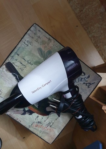 Philips SalonDry Compact 1600W Saç Kurutma Makinesi - Görsel 13