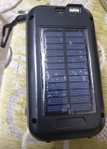 Beden Renk GOLD SILVER GÜNEŞ ENERJİLİ IŞIKLI POWER BANK