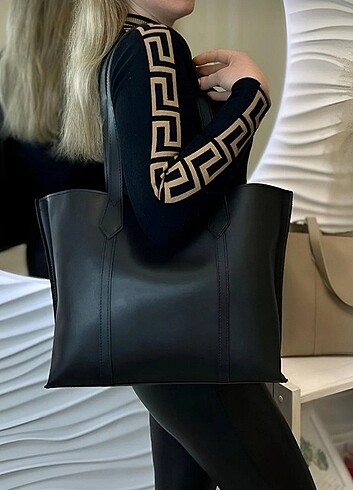 Zara Siyah kol çantası