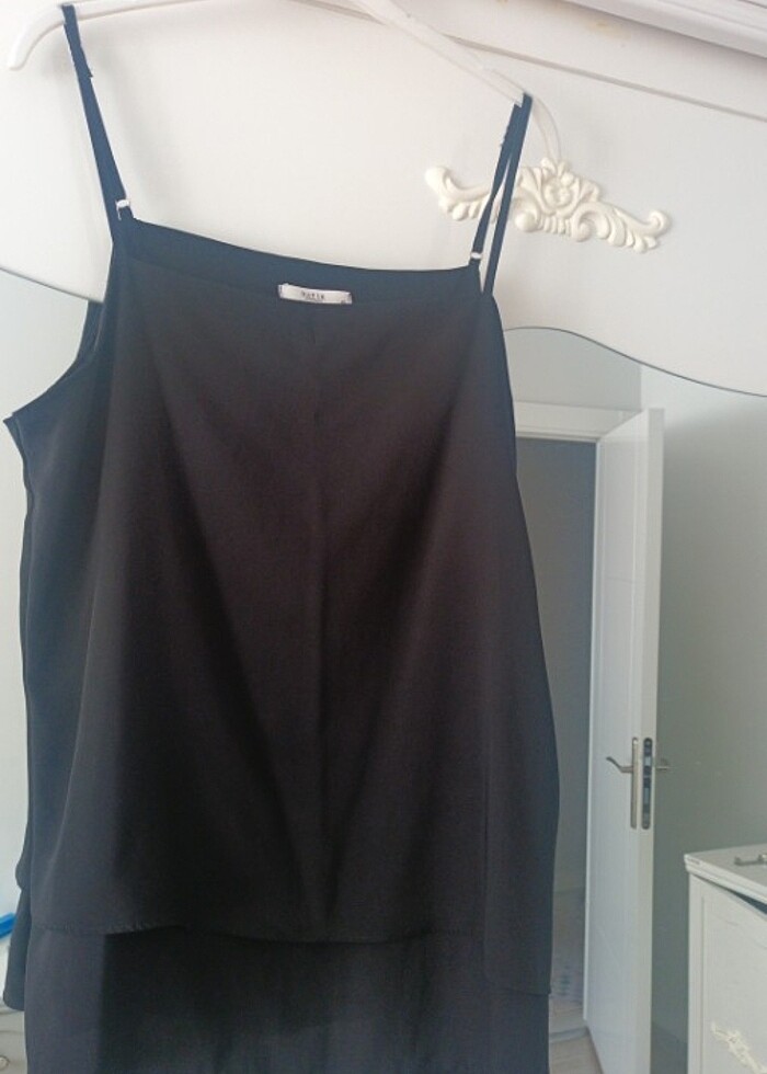 Ayarlanabilir askılı şifon bluz  - Görsel 4