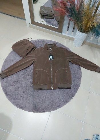 TOM FORD ERKEK EŞORFMAN TAKIMI XL BEDEN - Görsel 2