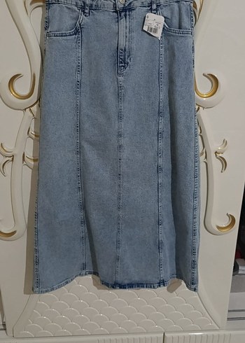Açık Mavi Kemerli Uzun Denim Etek
