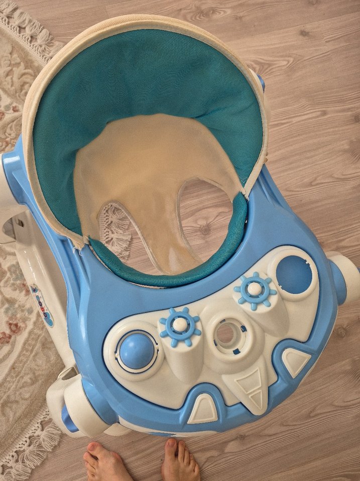 Pastel Mavi Bebek Yürüteci - Görsel 2