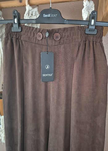 Kahverengi Kadın sentez ipek qupra - Görsel 2