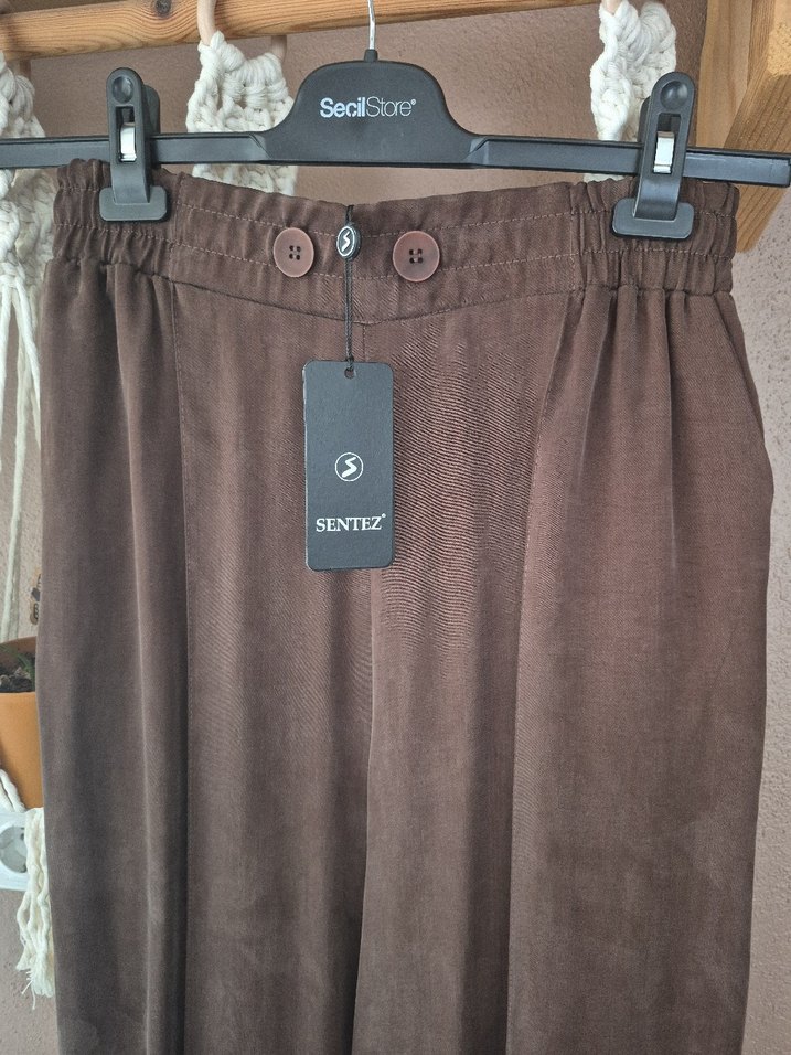 Kahverengi Kadın sentez ipek qupra - Görsel 2