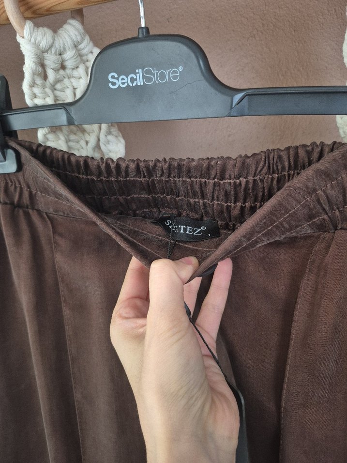 Kahverengi Kadın sentez ipek qupra - Görsel 3