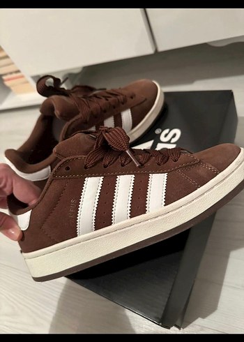 Kahverengi Süet Bağcıklı Kadın Spor Ayakkabı - Görsel 2