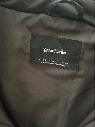 l Beden siyah Renk Stradivarius siyah şişme mont