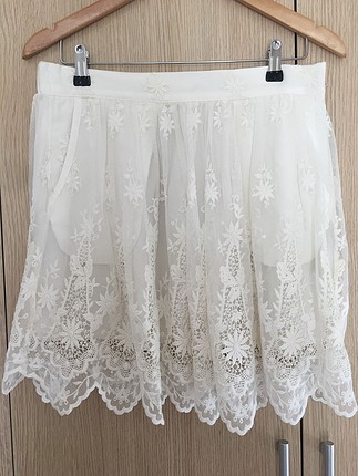Zara Dantelli beyaz etek