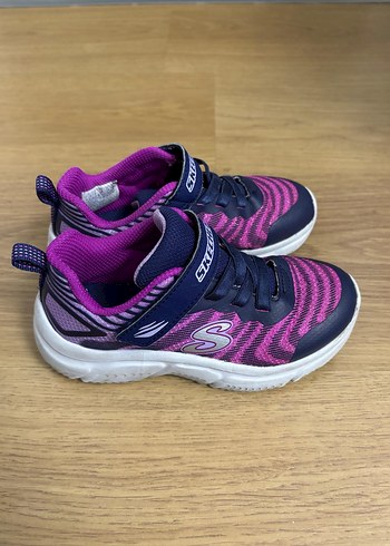 Kız Çocuk Mor Renkli Spor Ayakkabı