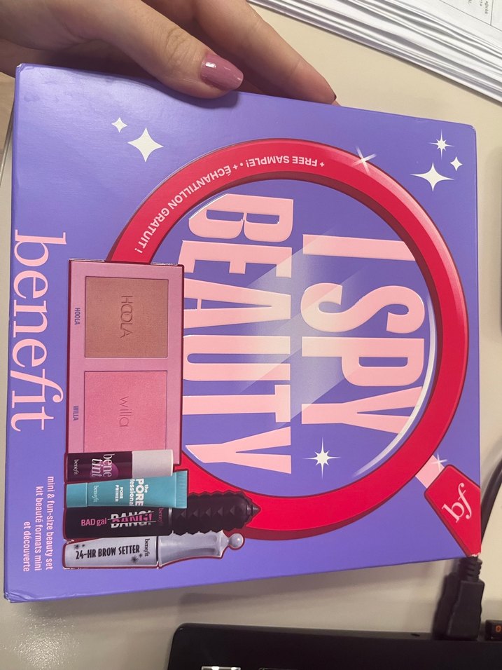 Benefit Cosmetics I Spy Beauty Yılbaşı Hediye Seti - Görsel 2