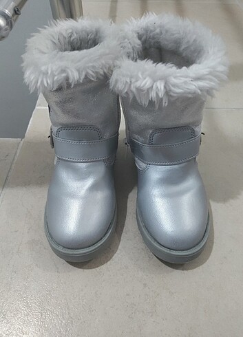 LC Waikiki Kız çocuk bot