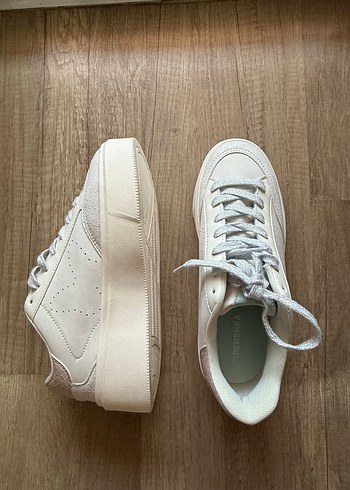37 Beden Beyaz Minimalist Kadın Spor Ayakkabı