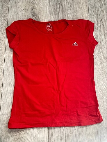 Adidas tişört