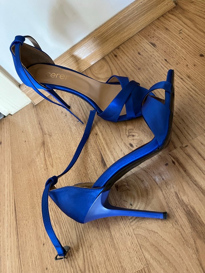 Yüksek topuklu - Görsel 2