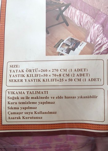 Mor Nakışlı Parlak Yatak Örtüsü - Görsel 7