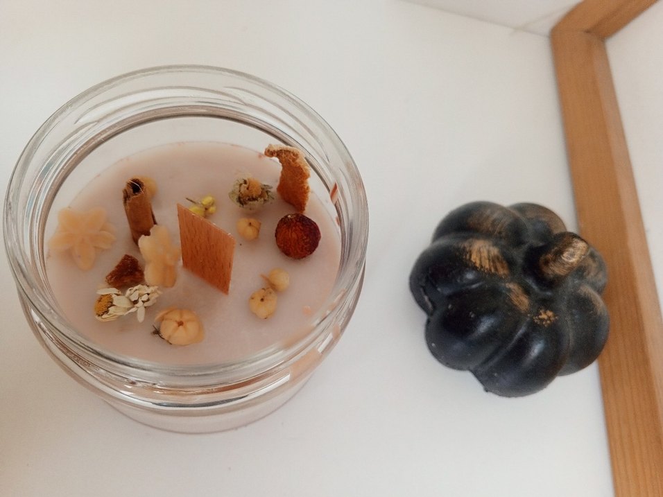 Bej Kokulu Mum - Görsel 2