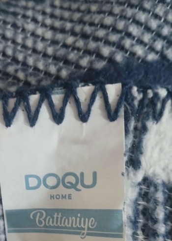 Mavi ve Gri Desenli Battaniye - Görsel 3