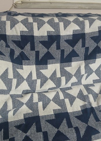 Mavi ve Gri Desenli Battaniye - Görsel 6