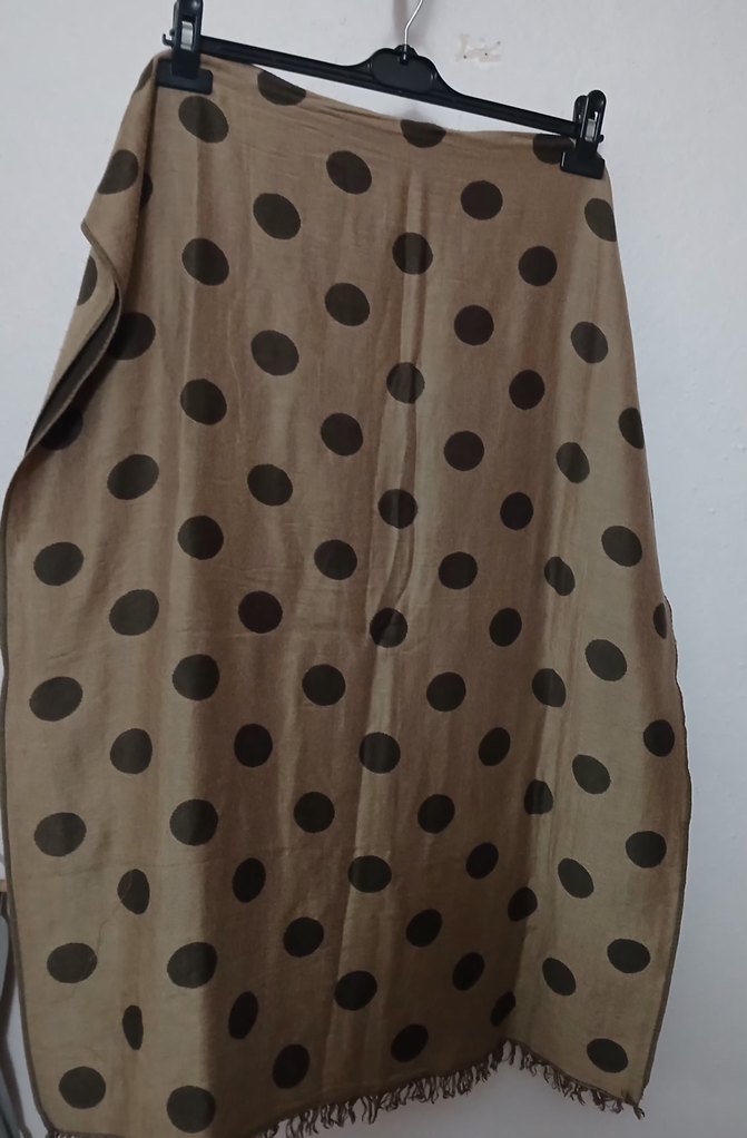 az kullanılmış  çift taraflı  şal - Görsel 5