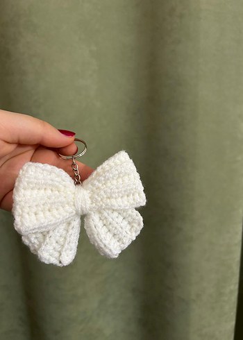 Pembe ,Beyaz Örgü Fiyonk Anahtarlık - Görsel 5