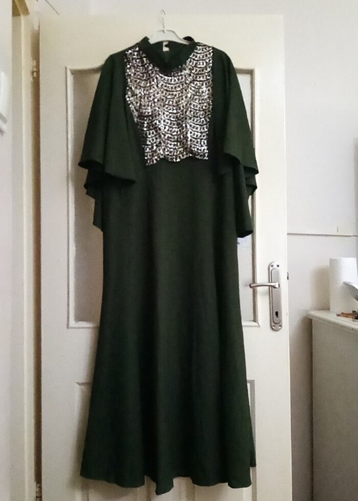 Abiye pelerinli  - Görsel 2