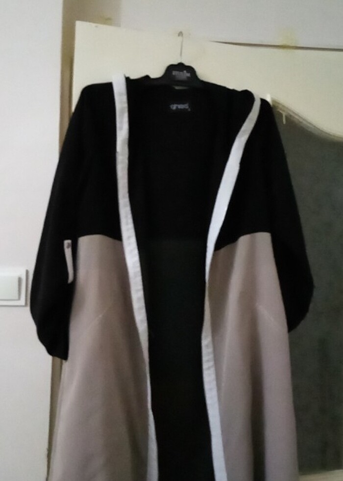 Kapşonlu kap - Görsel 3