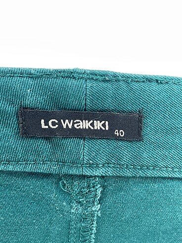 40 Beden çeşitli Renk LC Waikiki Mini Etek %70 İndirimli.