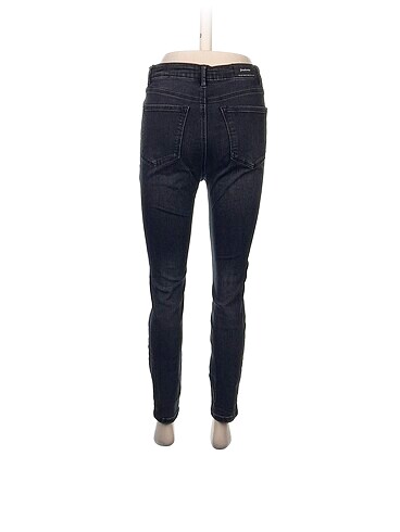 40 Beden Stradivarius Jean / Kot %70 İndirimli.
