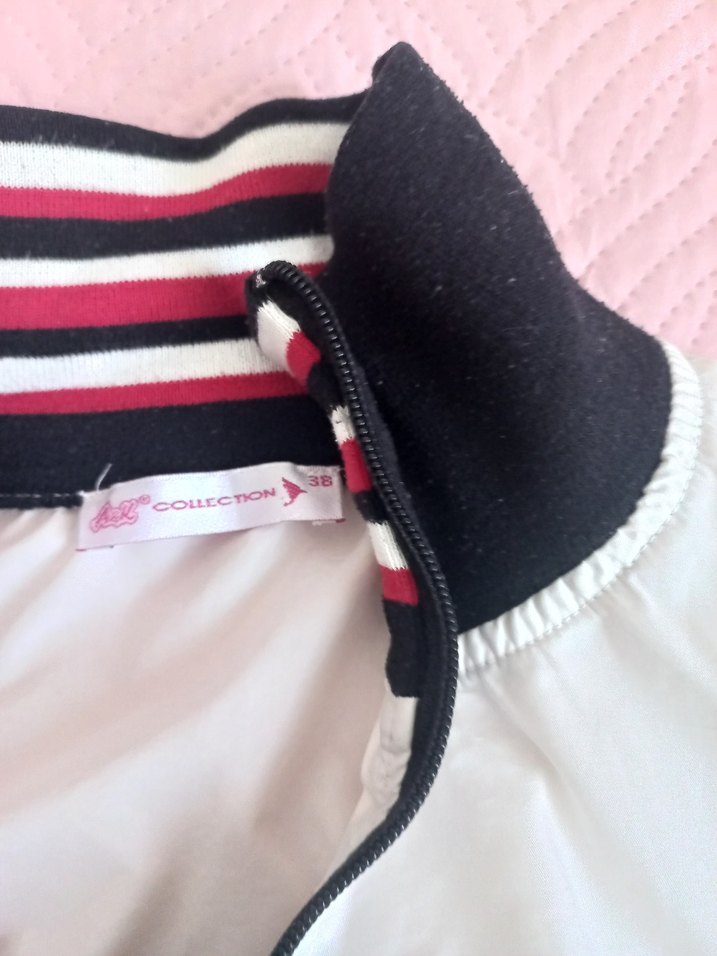 kiz cocuk Beyaz Kısa Fermuarlı Spor Ceket - Görsel 4