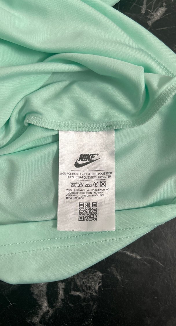 Nike Yeşil Basic Spor Tişört - Görsel 3