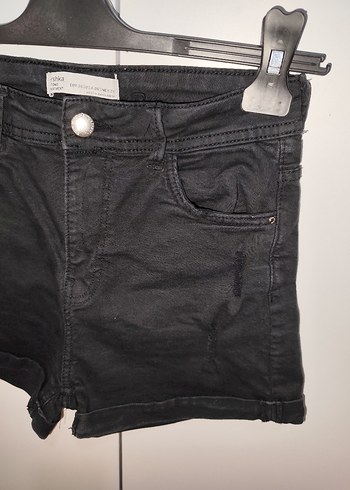 m Beden siyah Renk Bershka Mini Kot Şort