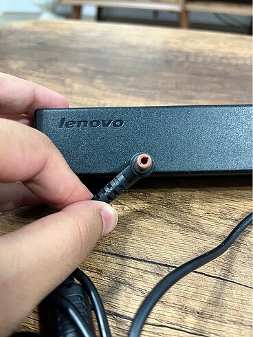 Orjinal Lenovo Laptop Şarj Cihazı - Görsel 2