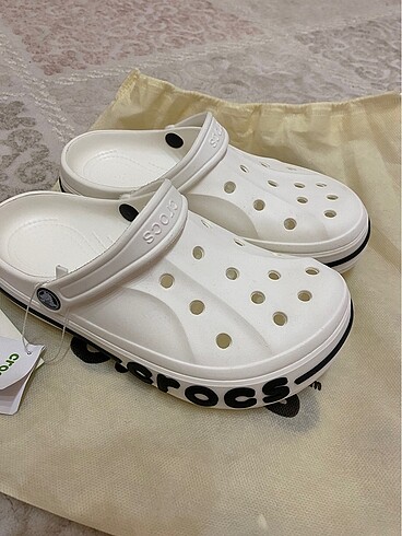 Crocs terlik