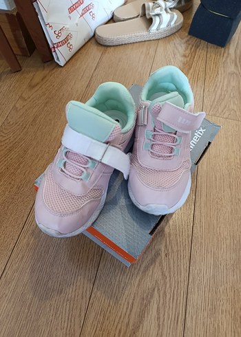 Kız Çocuk Pudra Pembe Cırt Cırtlı Spor Ayakkabı - Görsel 4