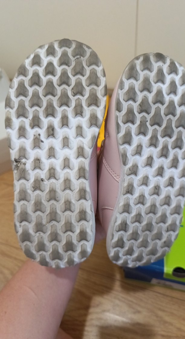 Kız Çocuk Pembe Cırt Cırtlı Spor Ayakkabı - Görsel 4