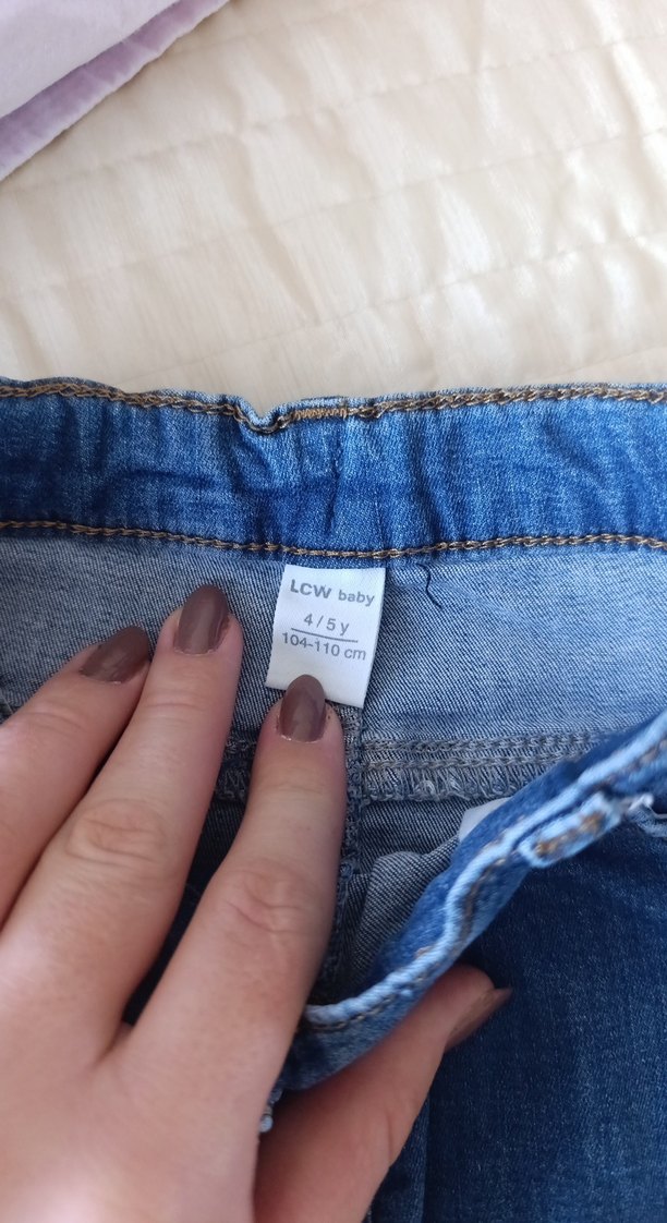 Mavi Nakışlı Kız Kot Pantolon - Görsel 3