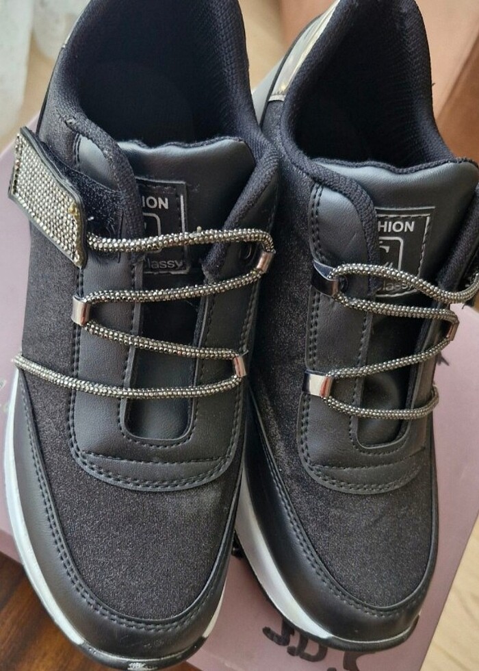 Fantazi spor ayakkabi - Görsel 3