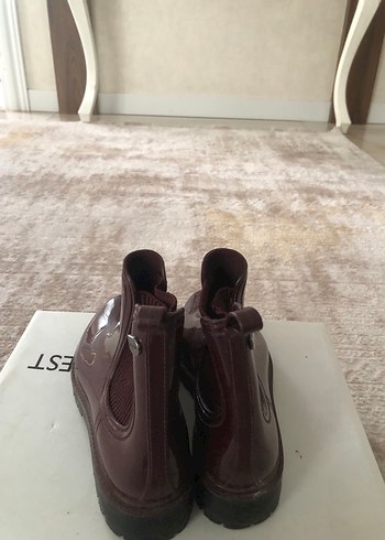 37 numara ıgor marka bot - Görsel 3