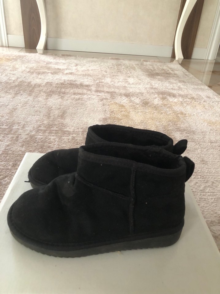 37 numara Defacto marka Siyah Dolgu Topuk Kadın Bot - Görsel 2