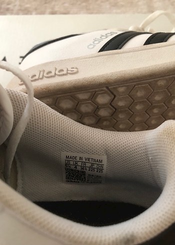 36.5 numara adidas marka ayakkabı - Görsel 5