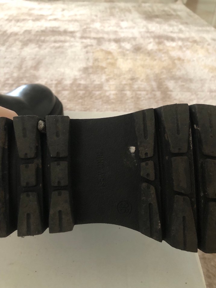 36 numara Ninewest marka bot - Görsel 4