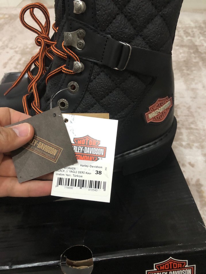 38 numara Harley davidson marka bot - Görsel 3