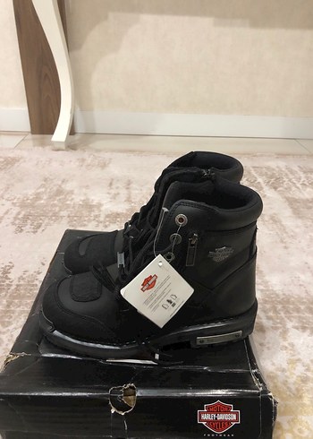 41 numara Harley davidson marka bot - Görsel 2