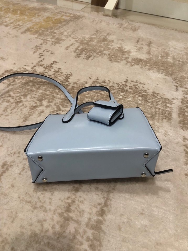 Mango marka kol çantası - Görsel 4